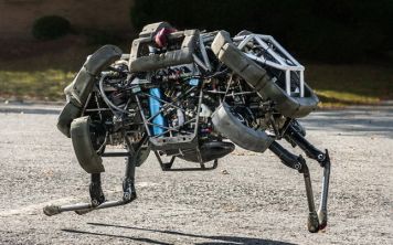 Робот фирмы Boston Dynamics сильно впечатлил Илона Маск