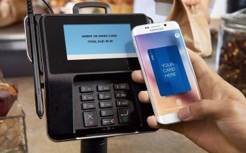 Как первый раз оплатить телефоном через Samsung Pay, чтобы не засмеяли?