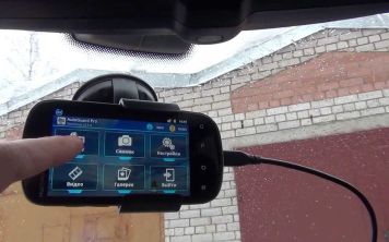 Смартфон vs Видеорегистратор: что выбрать для своего авто?