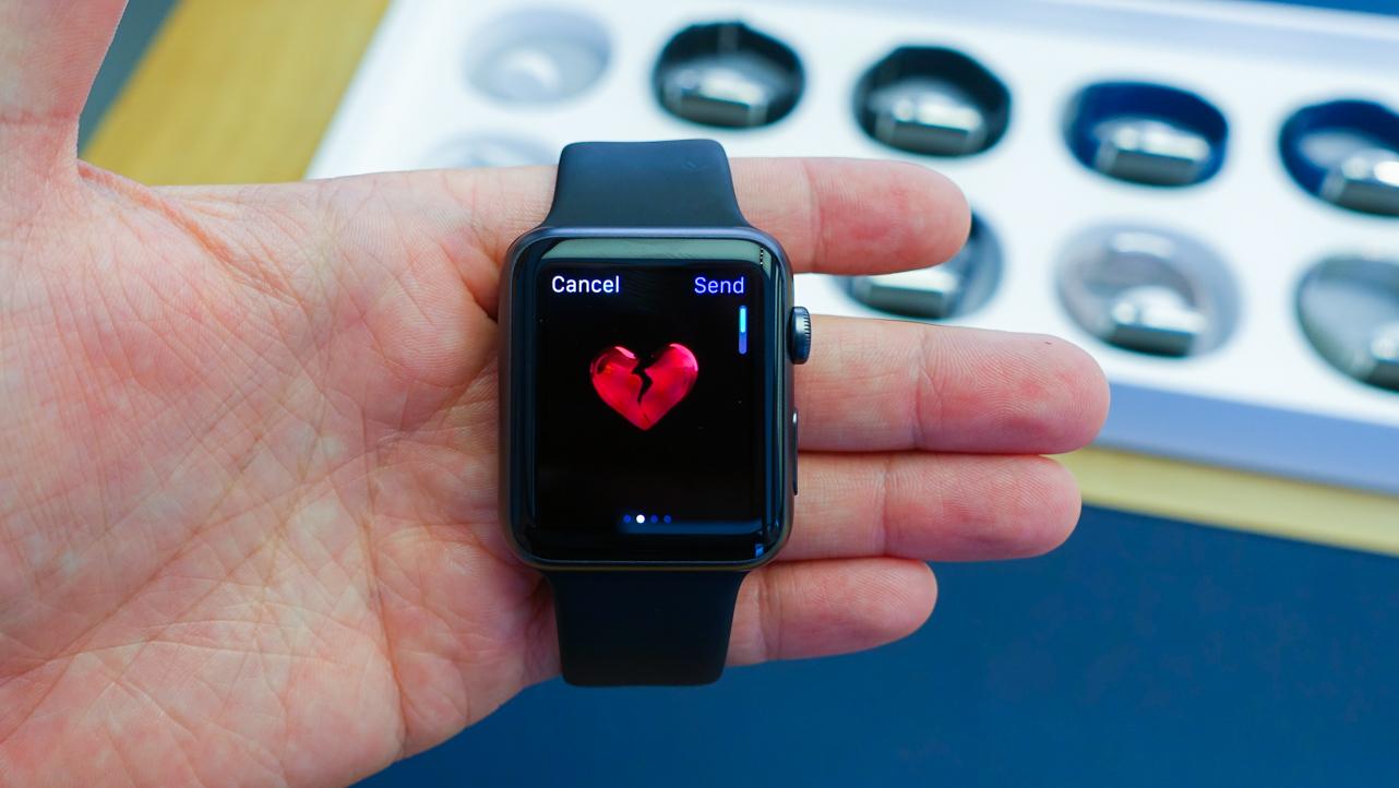 Apple Watch в очередной раз спасли жизнь