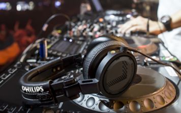 Топ наушников от Philips