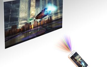 Thomson Fusion – новый смартфон со встроенным лазерным проектором 