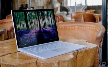 Ноутбук Microsoft разряжаетсяво время зарядки