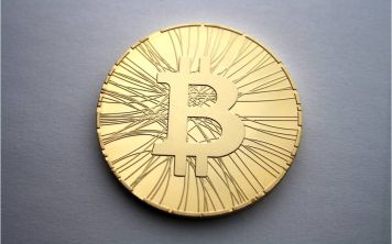 «Revolut» объединяет мобильный банкинг с торговлей криптовалютами