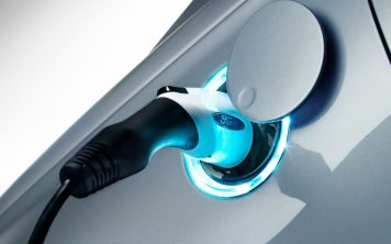 General Motors врывает в гонку за будущее автопрома