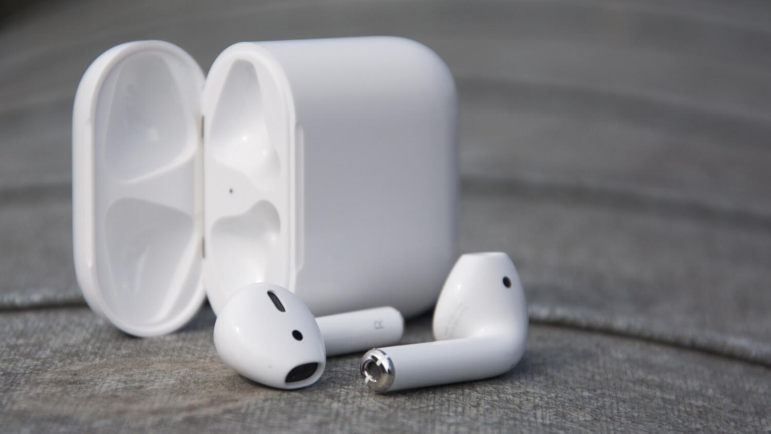 Apple выпустят обновленный футляр с беспроводной зарядкой для AirPods