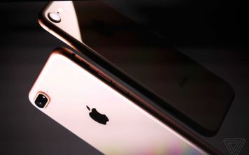 Что изменилось с прошлого года? «Новые» iPhone 8 и 8 Plus