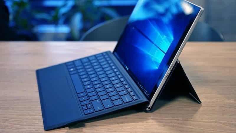 Новые ноутбуки от Microsoft - энергосберегающие