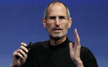 Как Джобсу удавалось бесплатно обедать в кафетерии Apple