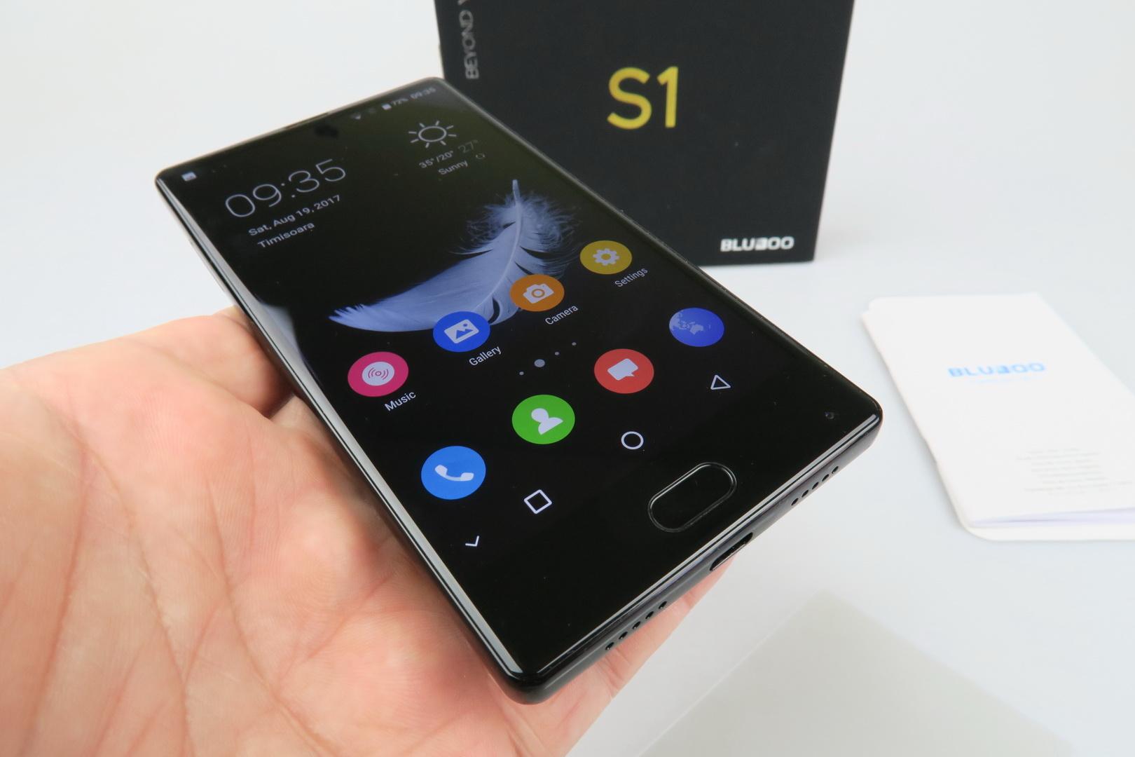 Видео-обзор смартфона Bluboo S1 демонстрирует его превосходный дизайн 