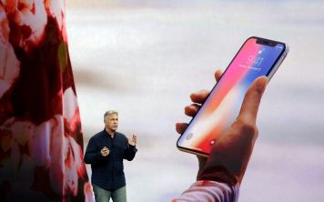 Apple снова оправдывается за Face ID