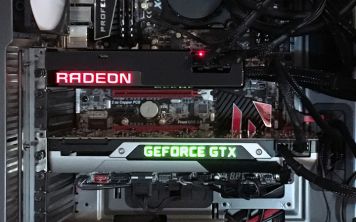 Две топовых видеокарты сравнили на видео