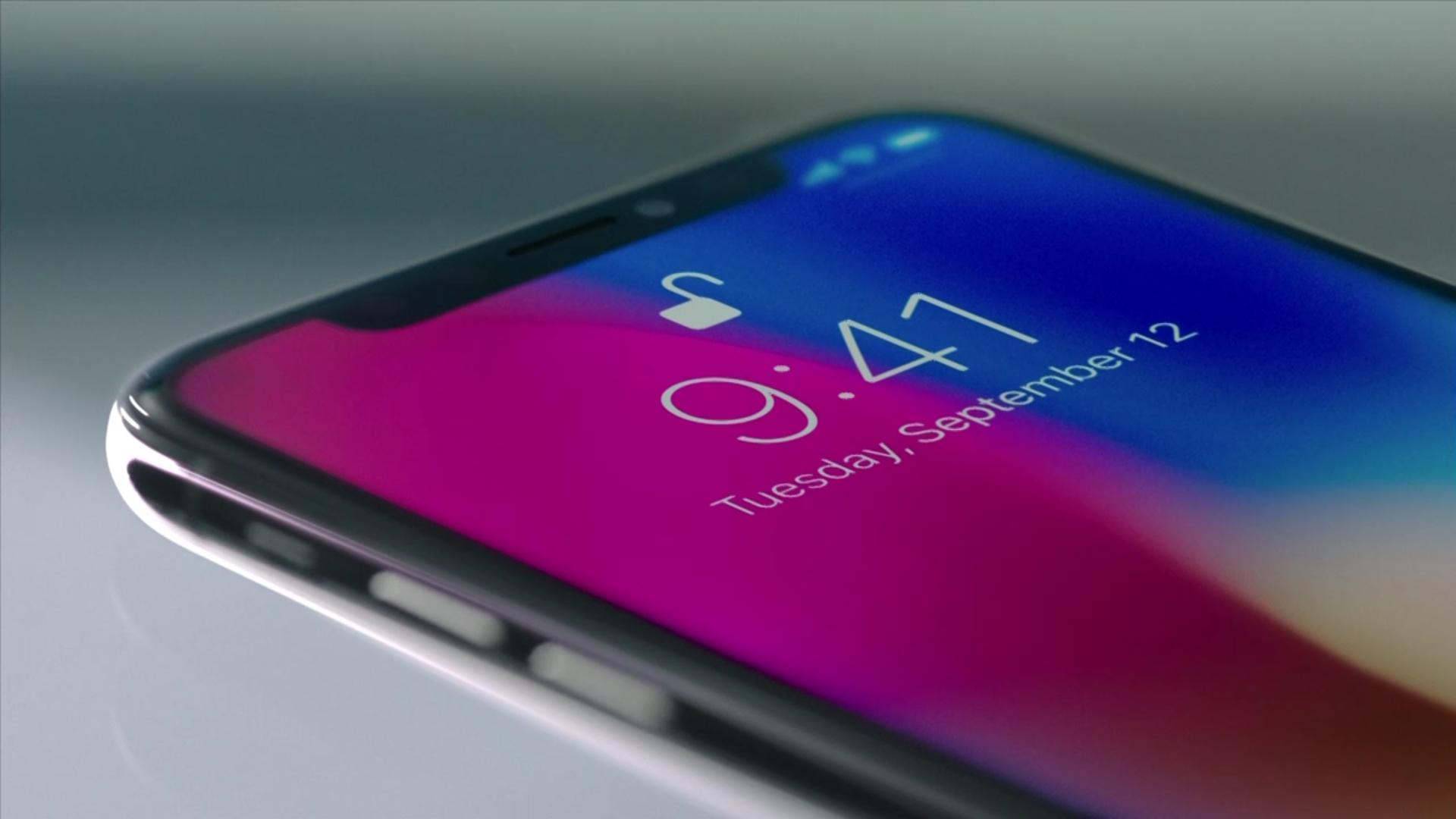 iPhone X возможно ваш единственный шанс приобрести привычный смартфон с OLED-дисплеем