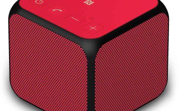 Сравнение Sony SRS-X11 и Sony BSP10