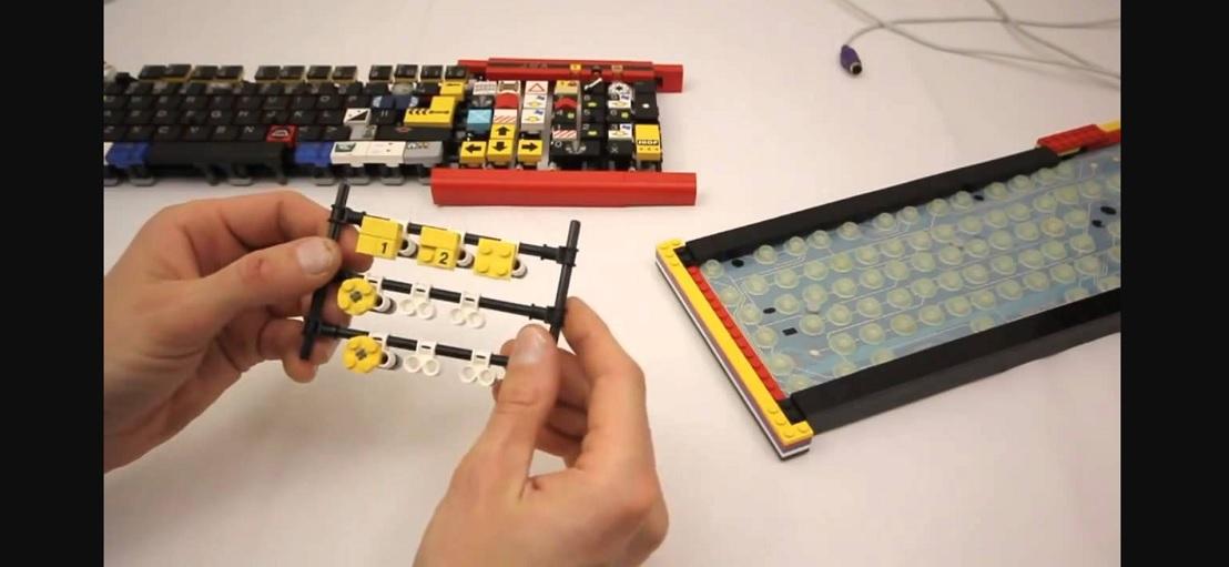 Механическая клавиатура из Lego