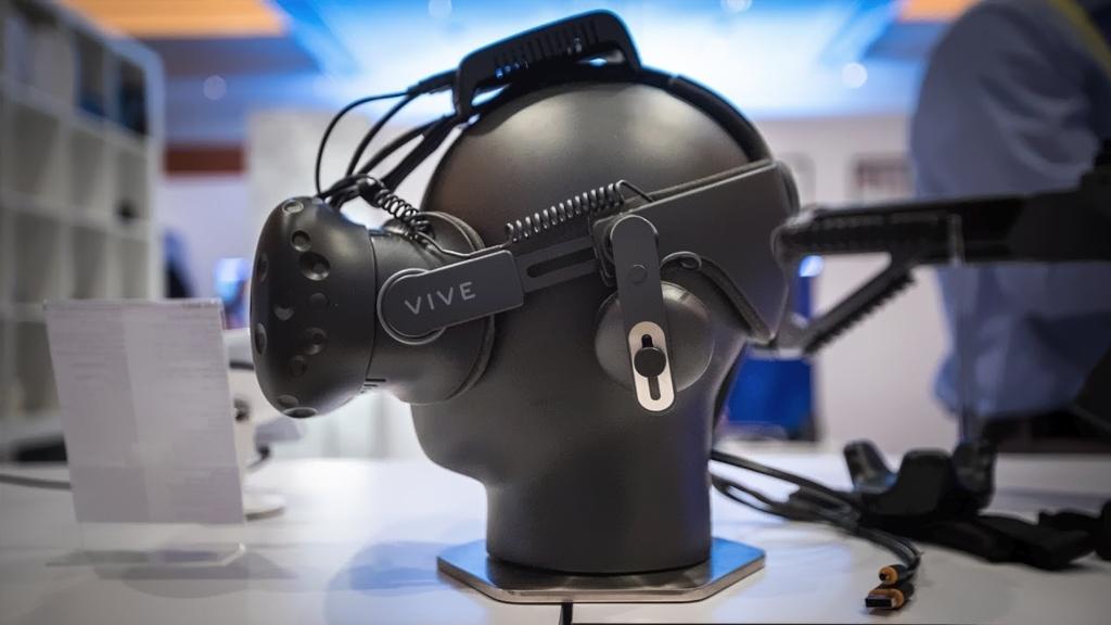 У VR-очков HTC Vive были провода? Теперь не будет