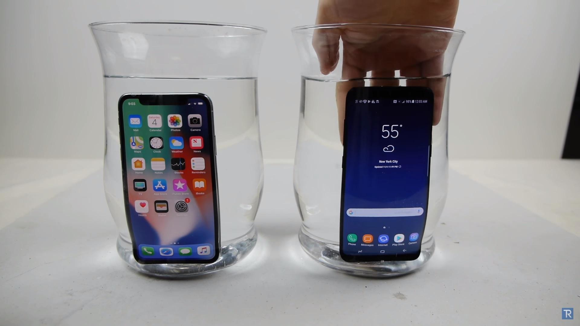 iPhone X против Galaxy S8