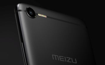 Недорогой смартфон Meizu E2 представлен официально