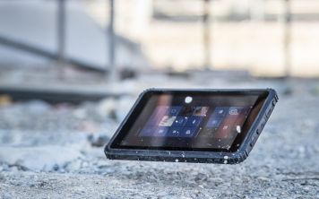 Cat T20 – «неубиваемый» планшет от Caterpillar 