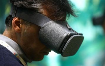 Google презентовала новые VR-очки на Android