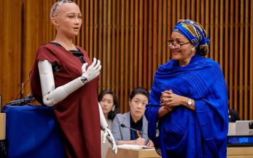 Разум vs чувства: смогут ли роботы поверить в Бога?