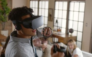 Полностью автономный шлем виртуальной реальности