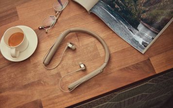 Новинки от Sony: высокотехнологичные беспроводные наушники исмарт-колонки