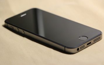 iPhone популярны благодаря Церкви