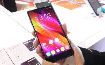 Флагман Oukitel Mix 2 можно приобрести по сниженной цене