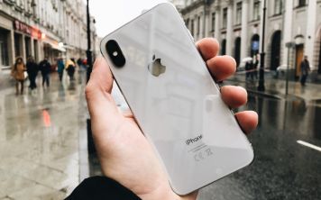 Сканер лица в iPhone X не идеален
