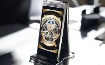 Samsung W2018 оказался имиджевым продуктом