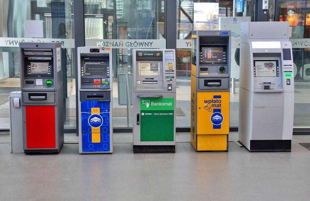 Биткоины теперь можно купить в обычных банкоматах