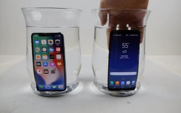 iPhone X против Galaxy S8
