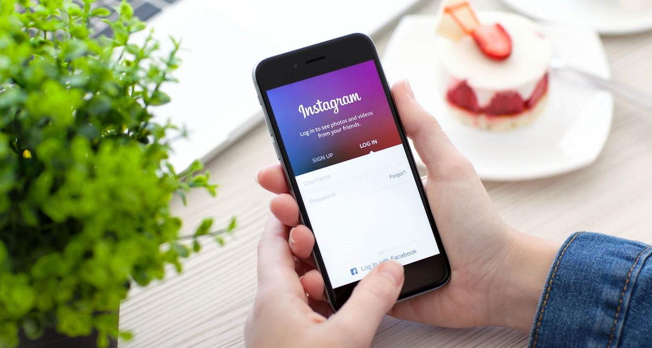 Instagram Stories теперь можно создавать через мобильный браузер