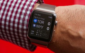 В 2018 Apple планирует выпускать более технологичные умные часы