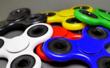 iPhone X и спиннер признали лучшими изобретениями года