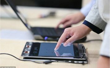 Новинка от BOE Technology: экран, конкурирующий с iPhone X