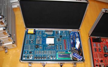 DuinoKit - изучите основы электроники, программирования и робототехники с микропроцессором Arduino