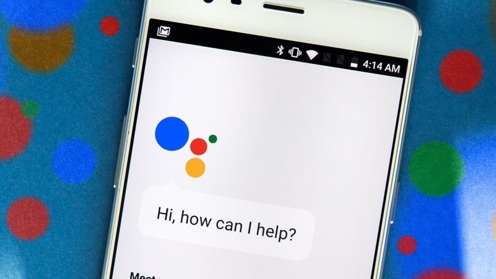 Владельцы iPhone могут скачать Google Assistant