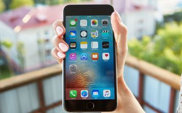 О чем говорит желтый индикатор батареи на iPhone?