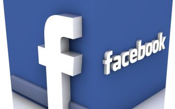 Facebook научился делать 360-градусные снимки