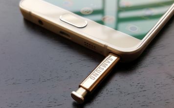 Samsung подала патентную заявку на стилус с встроенным алкотестером