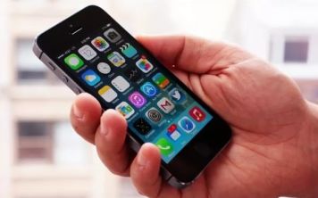 Какова производительность iPhone 5s на iOS 11?