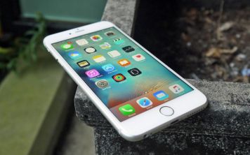 Как избавиться от штатных приложений в IPhone?