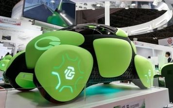 FlesbyII: автомобиль из резины и полимеров