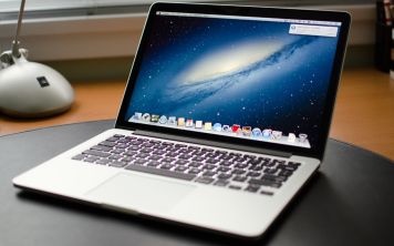 Чехол-протектор для MacBook Pro 13.3