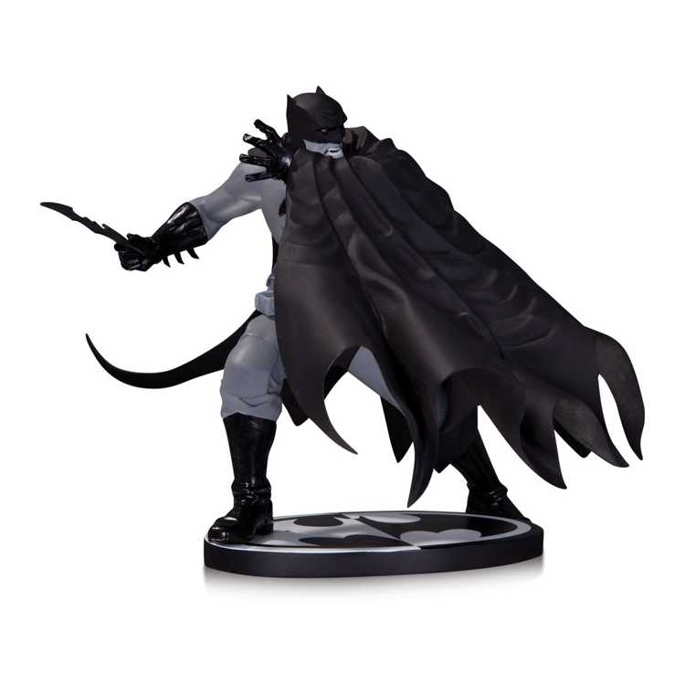 Batman Black & White. Statue By Dave Johnson